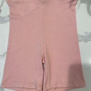 Fabletics ribbed light pink workout shorts (M-very stretchy)